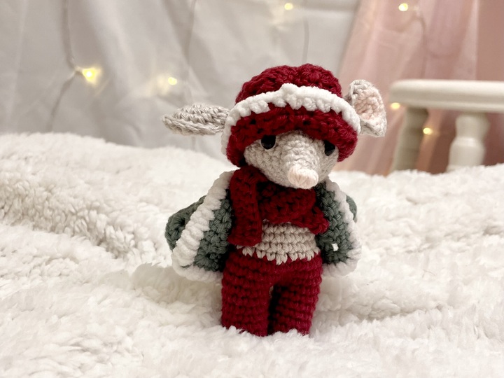 Häkelanleitung Weihnachtsmaus „William“ | Amigurumi Weihnachten Tier Maus