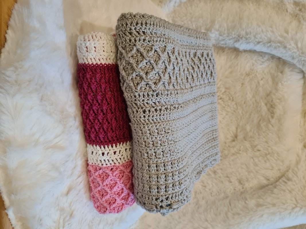 Babydecke Tjorven Kniedecke Häkeldecke