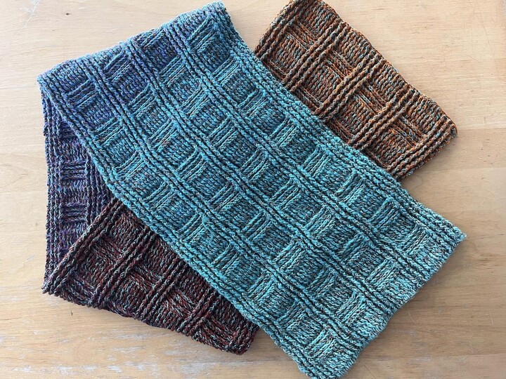 Unisex   Schal Häkelanleitung Gambit