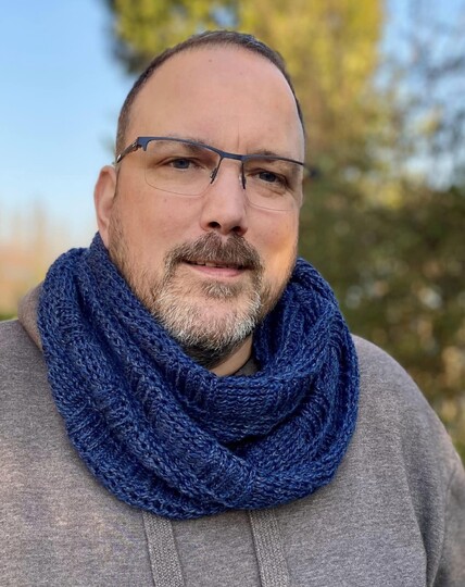 Unisex   Schal Häkelanleitung Gambit