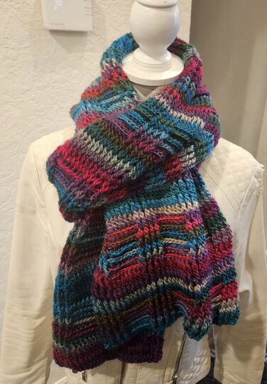 Unisex   Schal Häkelanleitung Gambit