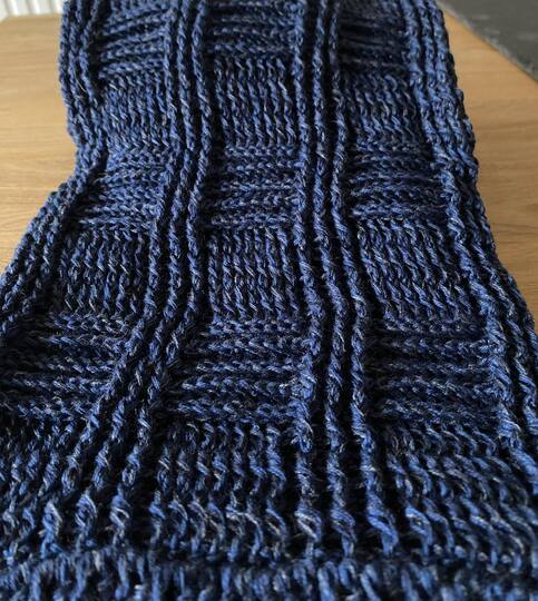 Unisex   Schal Häkelanleitung Gambit