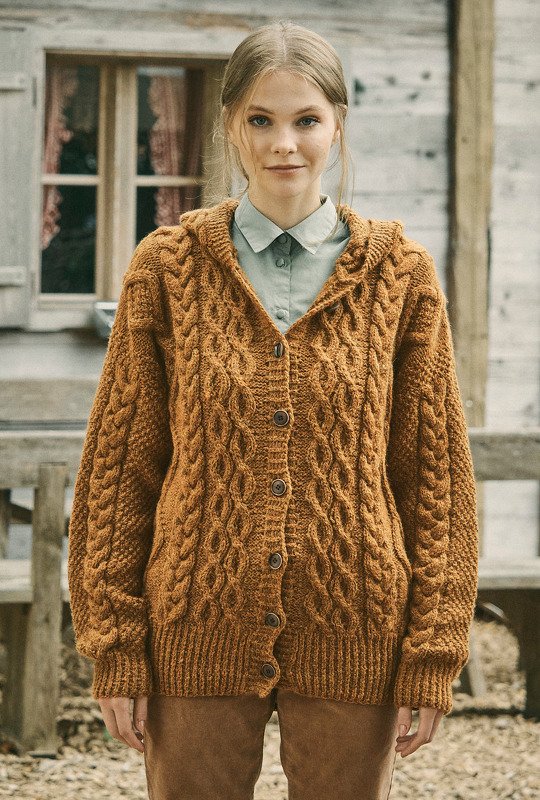 Zopfmusterjacke mit Kapuze in Braun - Bild 5