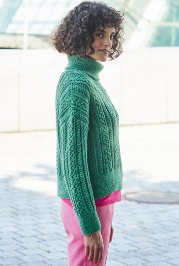 Zopfmusterpullover in Grün