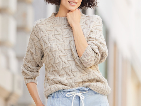 Pullover mit Zopf-Strukturmuster und Turtleneck-Kragen