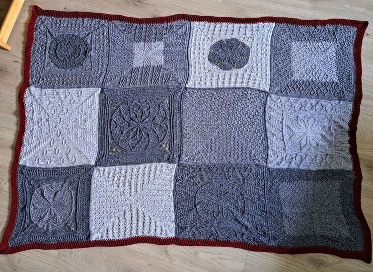 Granny und Mandala Decke Marah