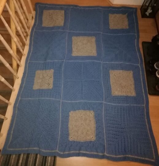 Granny und Mandala Decke Marah