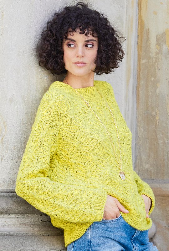 Rundpassen-Pulli mit Reliefmuster - Bild 2