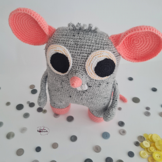 Häkelanleitung > Kuschelbuddie No. 21 Maus Milli <