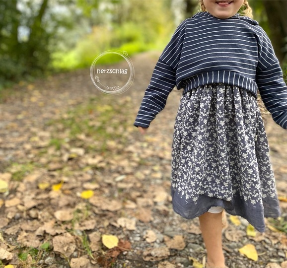 lovely oversized hoodie 50-164 Kapuzenpullover Schnittmuster Nähanleitung