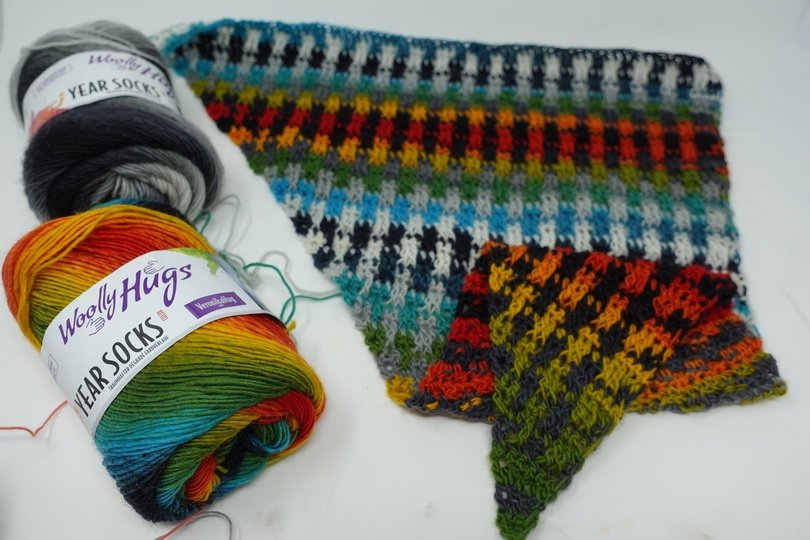 Tuch Rainbow-Crochet