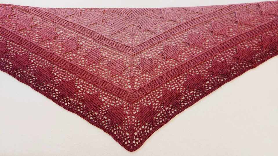 Flaches Dreieckstuch „Sternschnuppe BE“ - Häkelanleitung