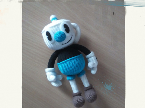 Mugman amigurumi