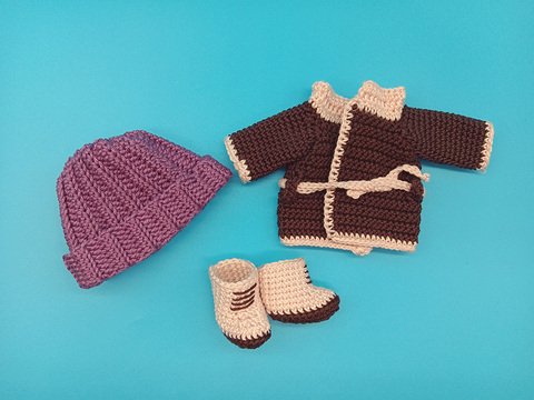 Häkelanleitung Winteroutfit für Mama Bär