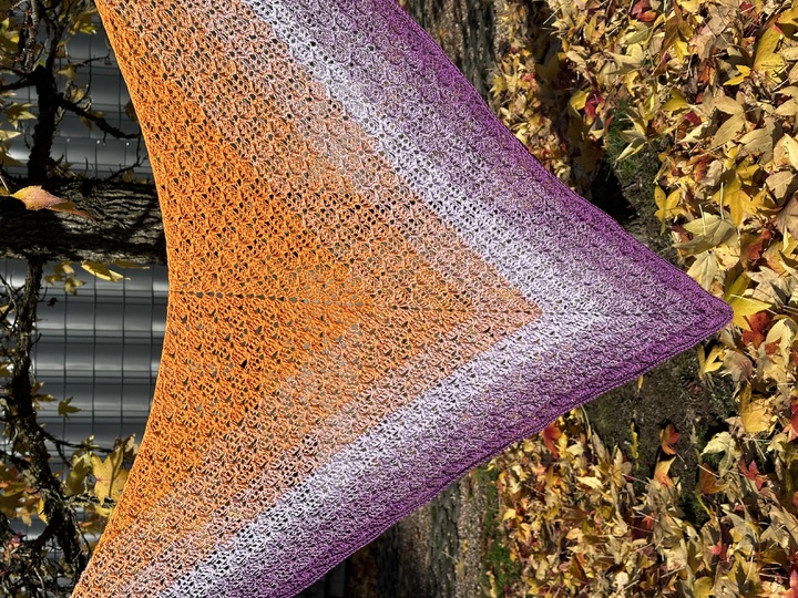 Häkelanleitung Dreieckstuch "Perlenreigen"