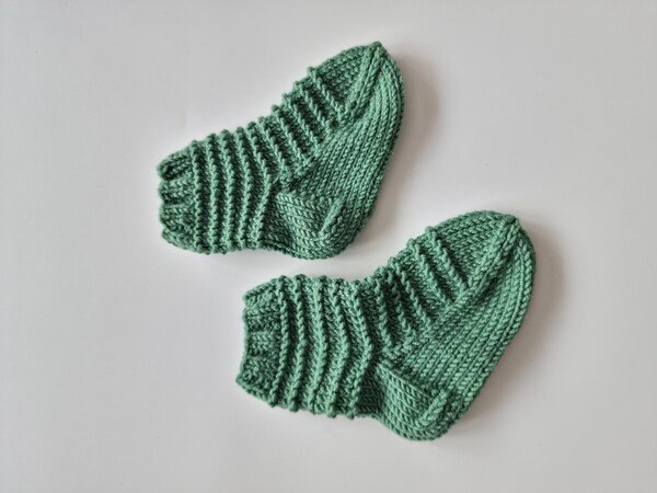 Baby Socken Aus Schafpatenwolle - 100% Naturwolle Handgestrickt Optik | Made In Germany
