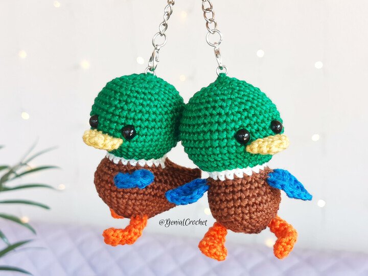No Sew Amigurumi Pattern - Baby Mallard Duck Crochet Keychain