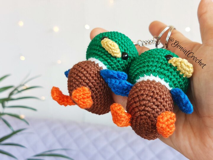No Sew Amigurumi Pattern - Baby Mallard Duck Crochet Keychain