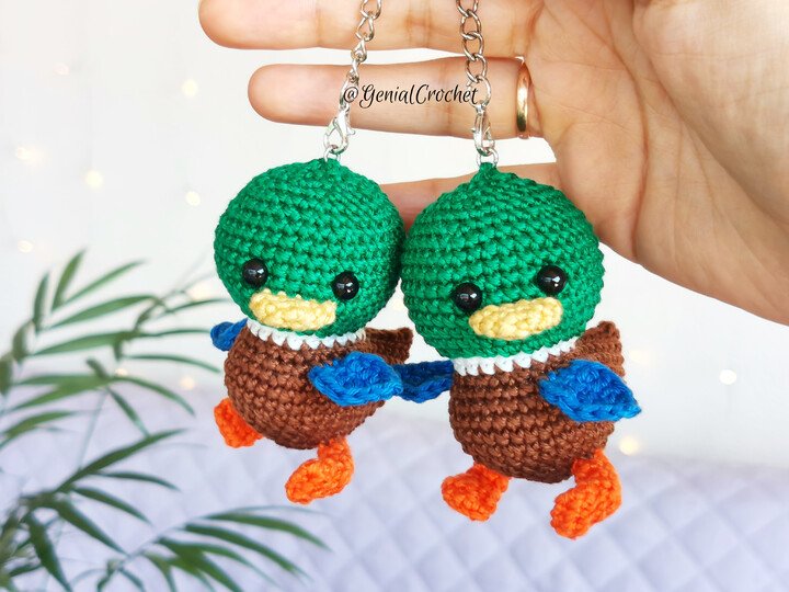 No Sew Amigurumi Pattern - Baby Mallard Duck Crochet Keychain