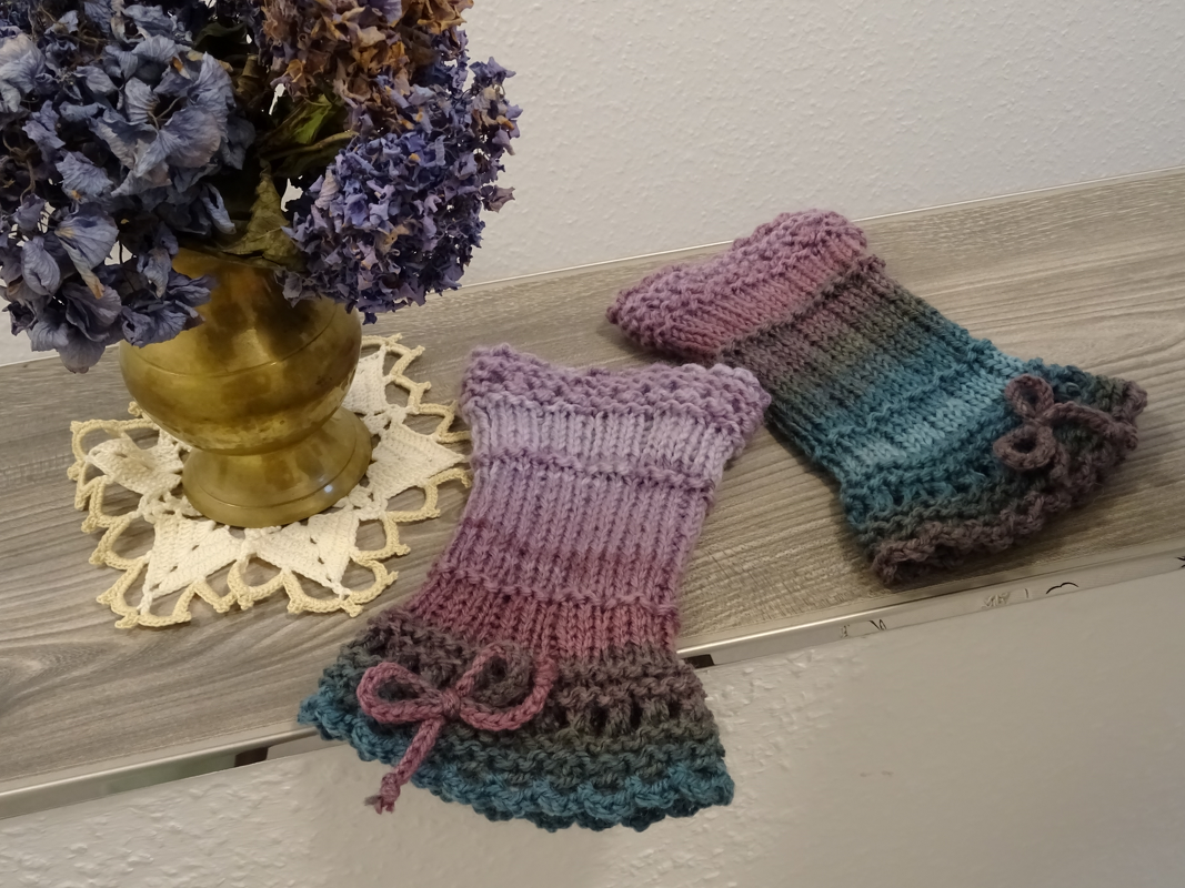 Strickset "Anmut", 3tlg. in 2 Farbvarianten