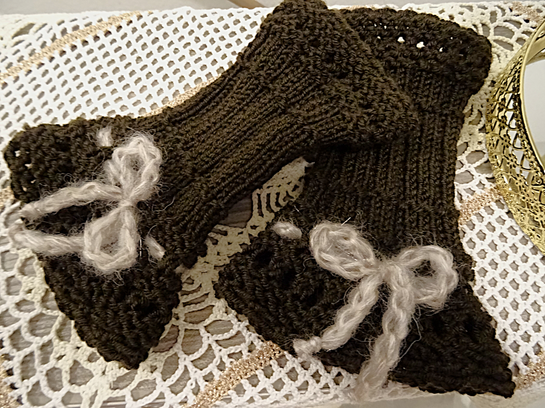 Strickset "Anmut", 3tlg. in 2 Farbvarianten - Bild 14