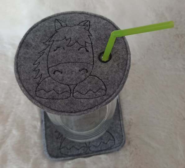 Stickdatei, Pferdestickdatei, Tiermotiv, Pferdemotiv, Getränkeuntersetzer