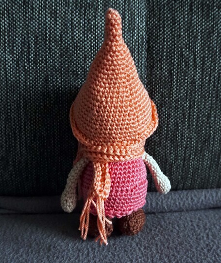 H&auml;kelanleitung f&uuml;r das niedliche Wichtelm&auml;dchen Ella