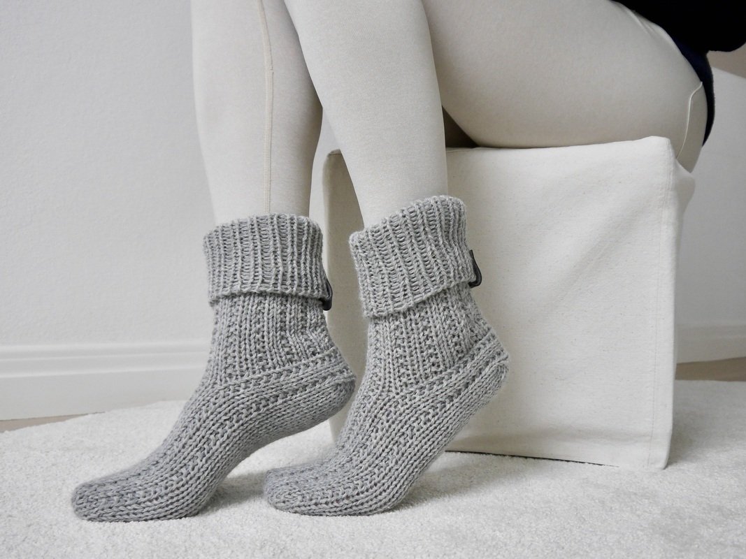 Strickanleitung –SPEEDY SOCKS No. 2 – Chunky Light – Größen: 35-46 - No.272 - Bild 2