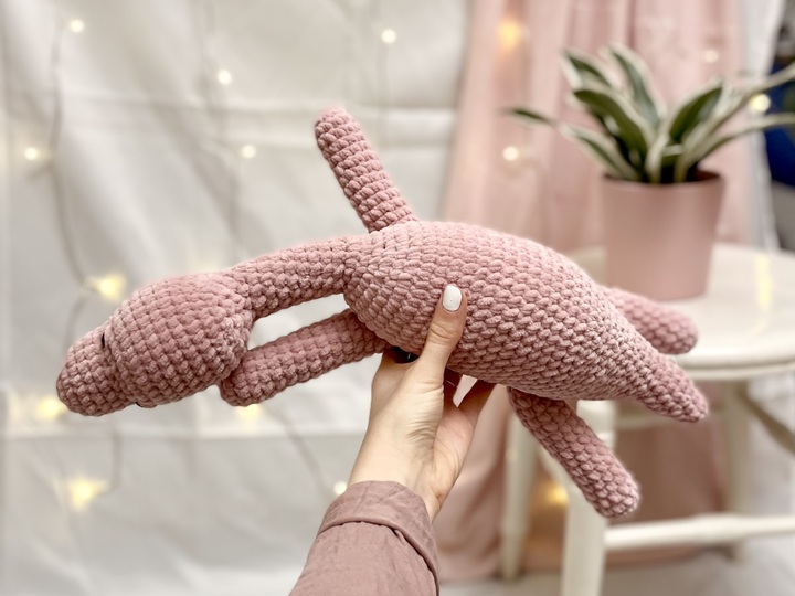 Häkelanleitung Dino „Donna“ | Amigurumi liegender Kuscheldinosaurier