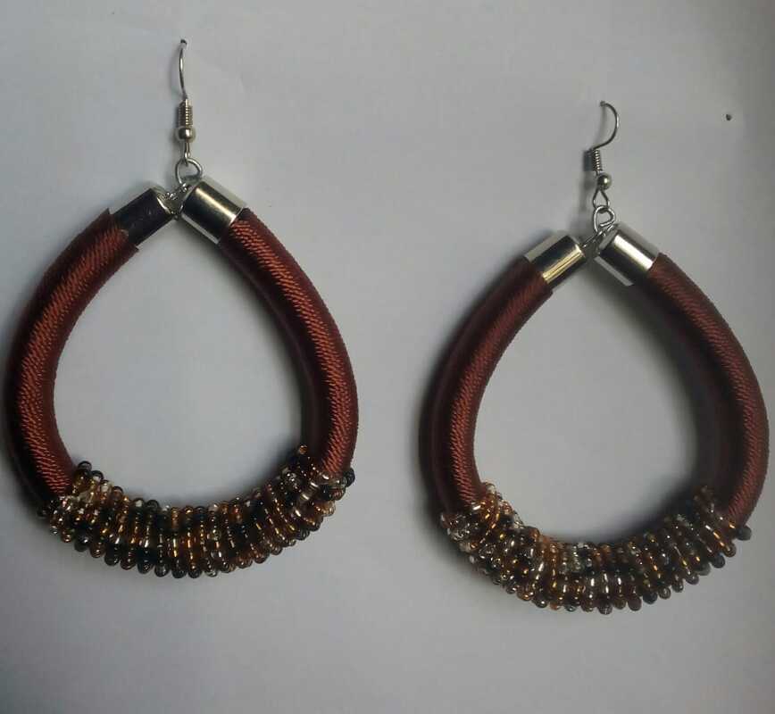 oval bead earings