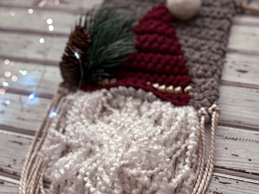 Crochet pattern Gnome wall hanging PDF and video tutorial