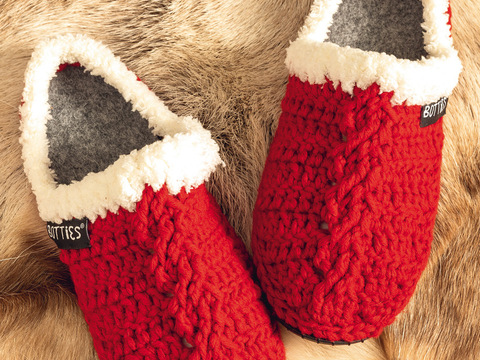 Gehäkelte rot-weiße Weihnachts-Botties