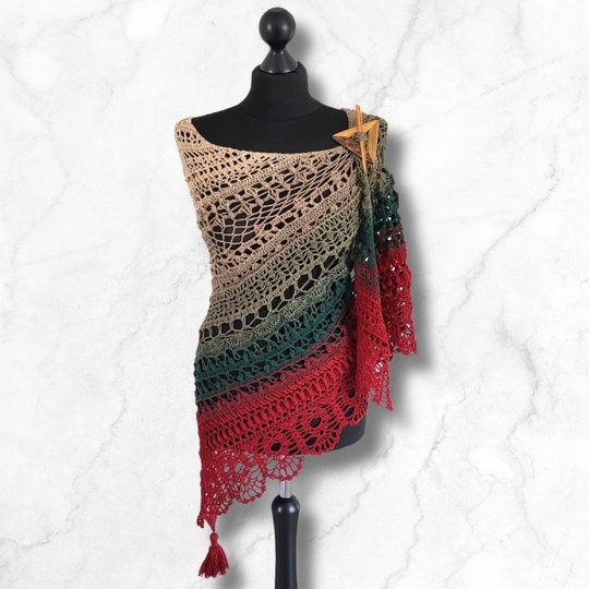 Triangle Shawl Crochet Pattern Griselda – with Chart