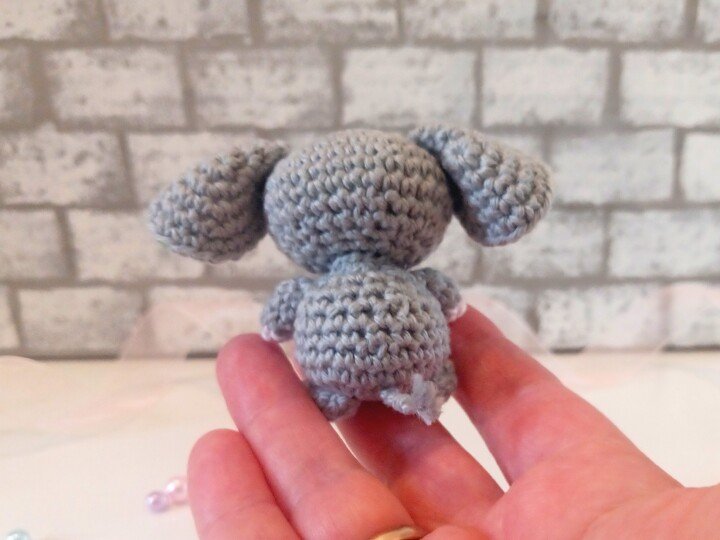 Cute Mini Elephant – Keychain & Bag Charm Amigurumi Pattern