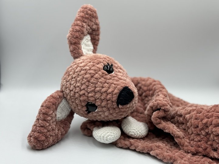 Crochet Pattern "Kangaroo Cuddle Dream" – Your New Adorable Companion!