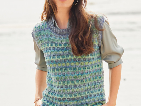 Pullunder mit Hebemaschenmuster in Grün, Türkis und Lilatönen