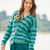 Jacke mit V-Ausschnitt im Wellenmuster in Mint und Petrol