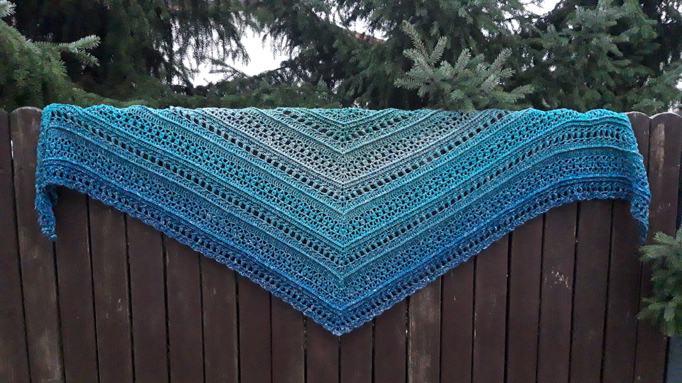 Mad Boho - Häkelanleitung flaches Dreieckstuch