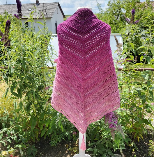 Mad Boho - Häkelanleitung flaches Dreieckstuch