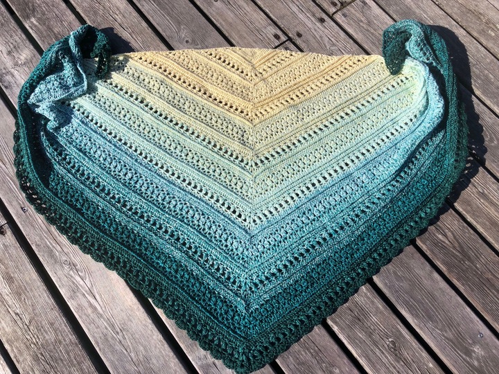 Mad Boho - Häkelanleitung flaches Dreieckstuch