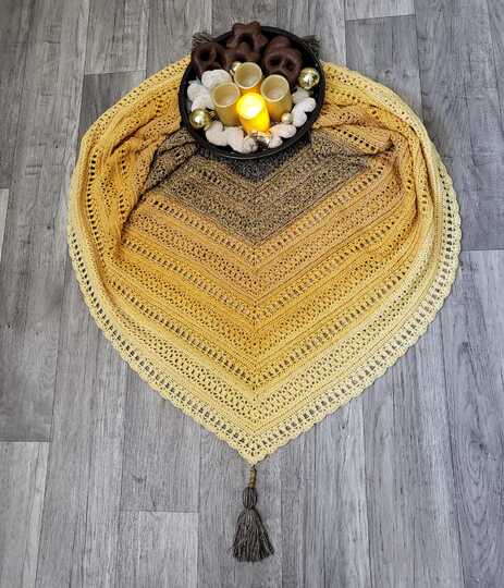 Mad Boho - Häkelanleitung flaches Dreieckstuch