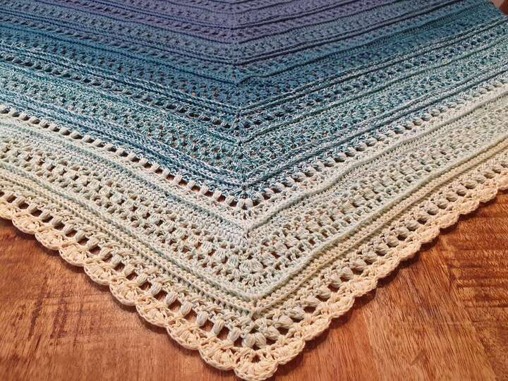 Mad Boho - Häkelanleitung flaches Dreieckstuch