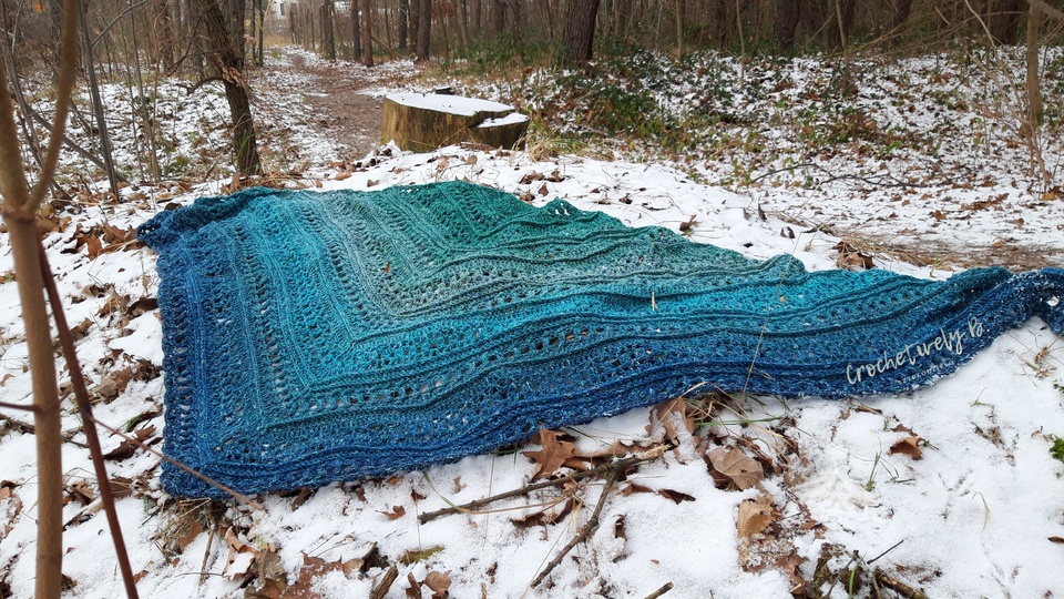 Mad Boho - Häkelanleitung flaches Dreieckstuch