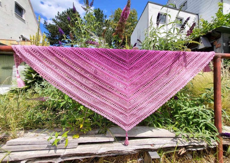 Mad Boho - Häkelanleitung flaches Dreieckstuch