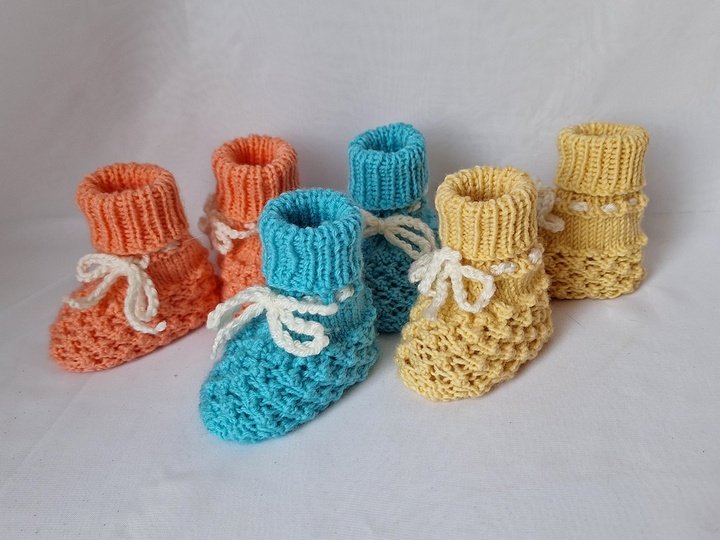 Strickanleitung Baby-Schuhe, Booties, Dornröschenmuster, ca. 9,5 cm