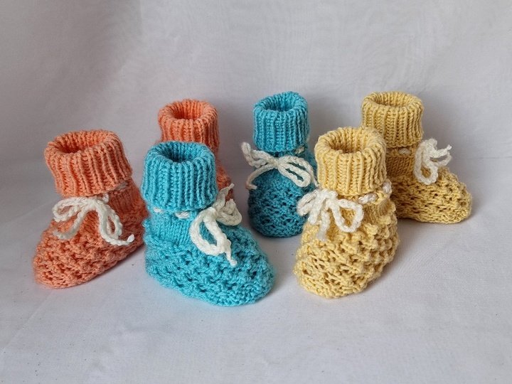 Strickanleitung Baby-Schuhe, Booties, Dornröschenmuster, ca. 9,5 cm  #320