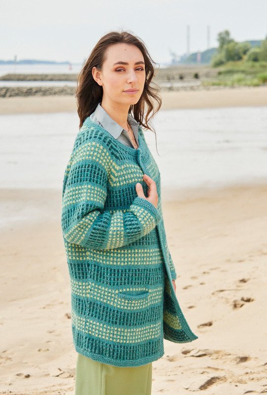 Raglanjacke mit Hebemaschen in verschiedenen Grüntönen - Bild 5