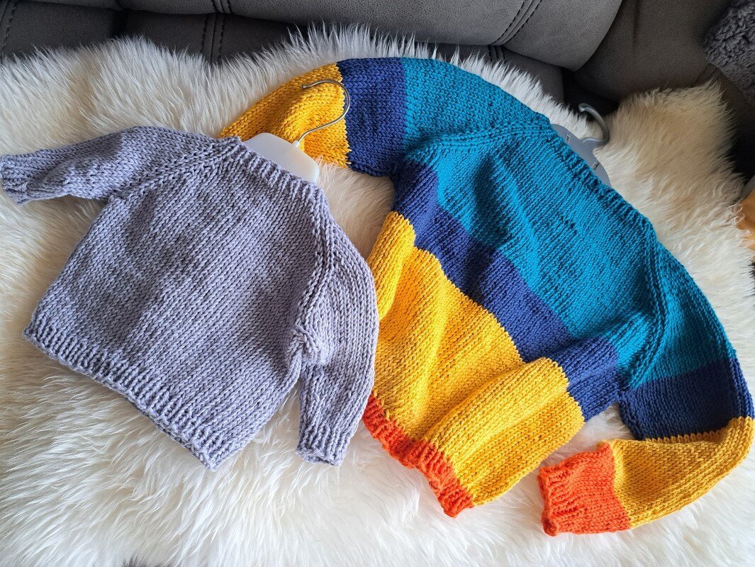 Pattern Basic Kids Jumper in 7 sizes from 0 Months to 5/6 years in Aran - Image 8