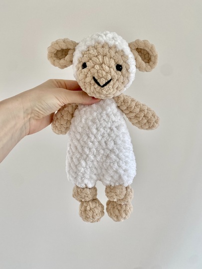 Schaf Häkelanleitung. Schmusetier Lamb