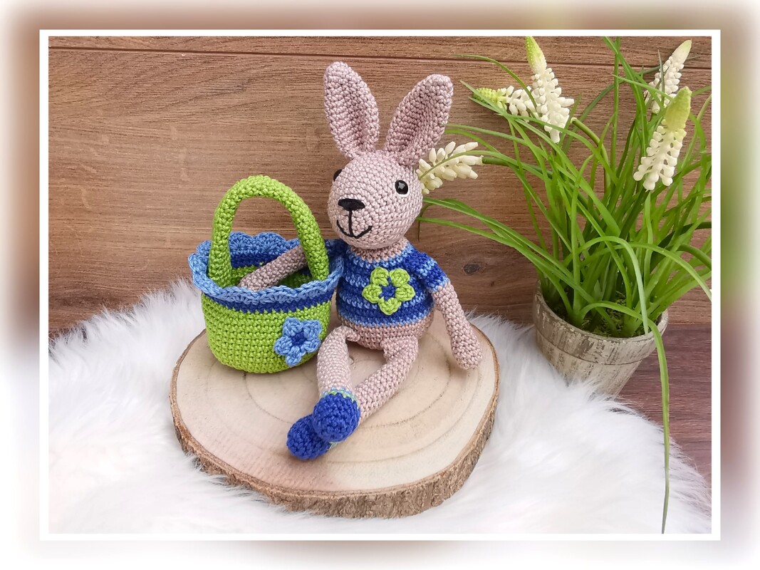 Mr. BUNNY with basket - crochetpattern